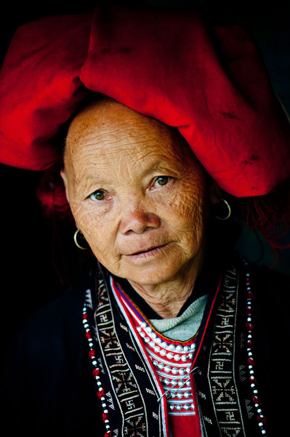 image of AARONTAIT COPYRIGHTED 2014 295 TRAVEL PHOTOGRAPHER ASIA REPORTAGE EDITORIAL STORY HUMANS LIFE EARTH TRAVELER EXPLORE CULTURE PEOPLE COUNTRY NATIONALITY DOCUMENTARY VIETNAM HMONG WOMAN ELDER